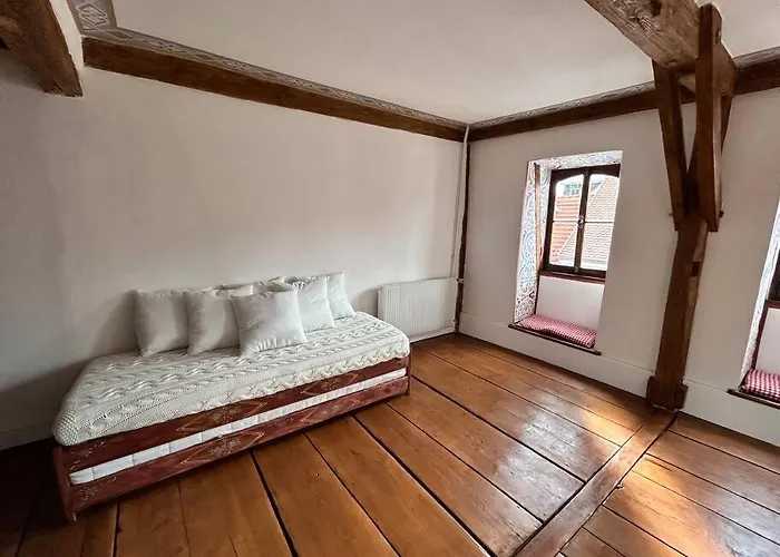 Cosy Old Town Penthouse!