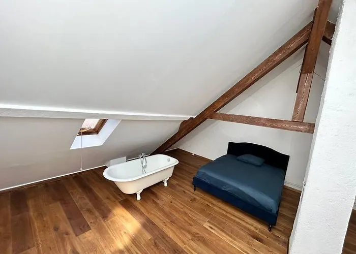 Cosy Old Town Penthouse! Appartement *